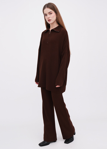 Фото ракурс 1 - Жіночі коричневі штани EQUILIBRI артикул W391 037 200 Brown FW2025