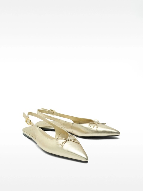 Фото ракурс 1 - Женские золотые туфли Parfois артикул 231779 _GD SS2025