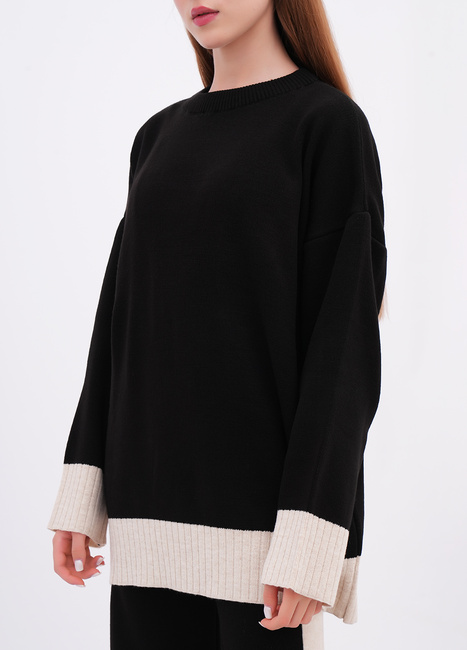 Фото ракурс 3 - Женский черный свитер EQUILIBRI артикул W391 039 100 Black FW2025