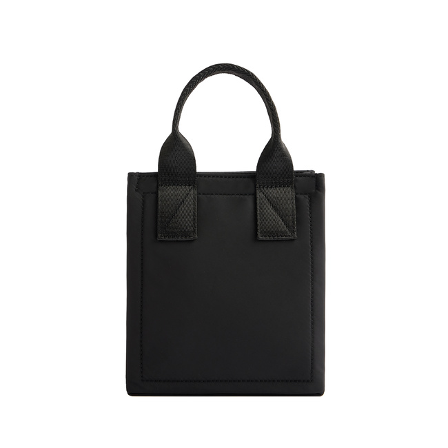 Женская черная сумка Parfois артикул 228104 _BK SS2025 Фото ракурс 1 - Женская черная сумка Parfois артикул 228104 _BK SS2025