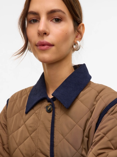 Фото ракурс 5 - Жіноче коричневe пальто Vero Moda артикул 10332383 Cub FW2025