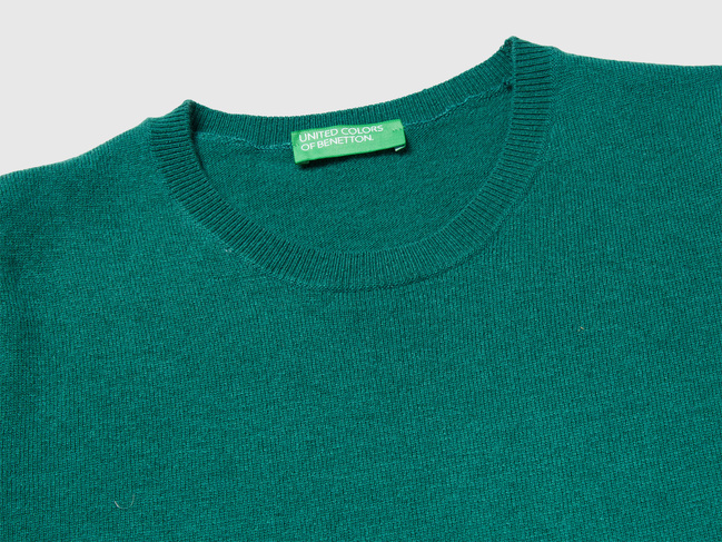 Фото ракурс 3 - Женский зеленый свитер Benetton артикул 1002D10D2 0C5 25A