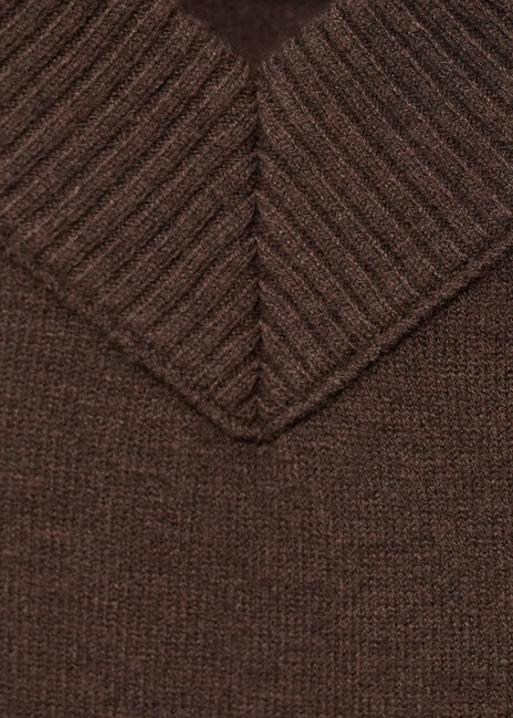Фото ракурс 5 - Жіночий коричневий джемпер Mango артикул 17007821 32 1 season