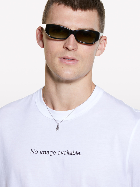 Мужская белая футболка Benetton артикул 3I1XS103W 901 24A Фото ракурс 3 - Мужская белая футболка Benetton артикул 3I1XS103W 901 24A