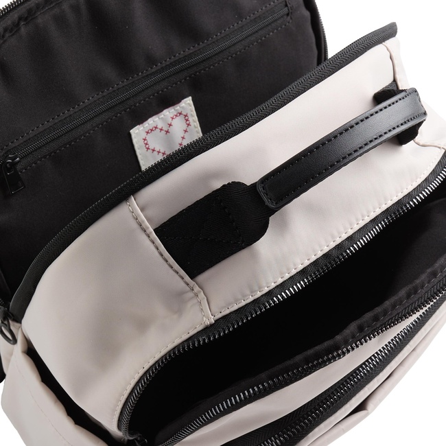 Фото ракурс 4 - Жіночий молочний рюкзак Parfois артикул 228708 _EC SS2025