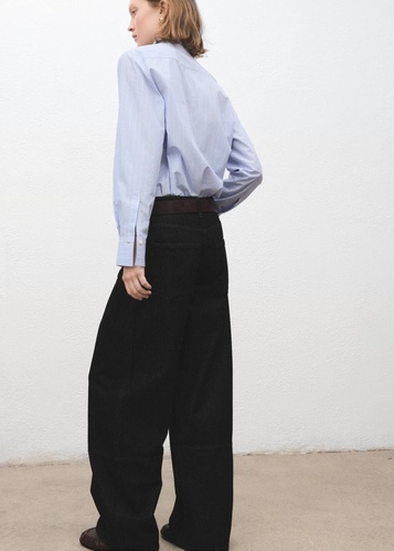 Фото ракурс 2 - Жіночі чорні джинси Mango артикул 17027814 99 1 season