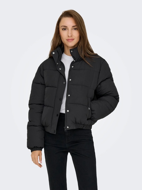 Жіноча чорна куртка Only артикул 15353988 Black FW2025 Фото ракурс 3 - Жіноча чорна куртка Only артикул 15353988 Black FW2025