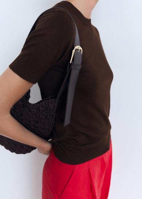 Женский коричневый джемпер Mango артикул 17091198 32 1 season Фото ракурс 1 - Женский коричневый джемпер Mango артикул 17091198 32 1 season