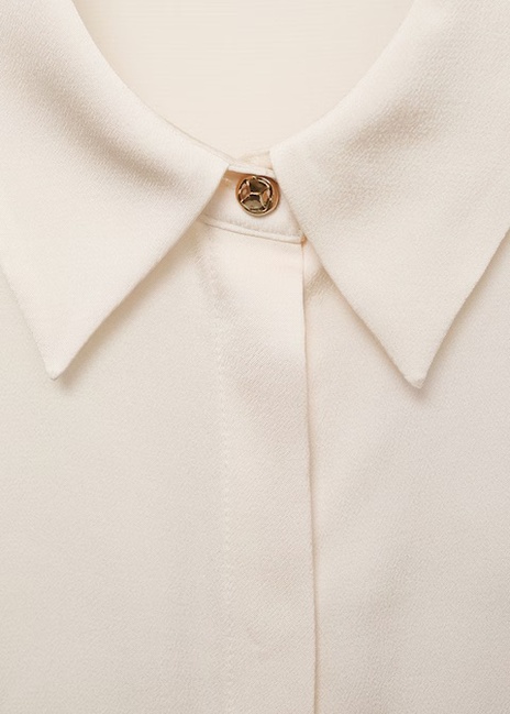 Жіноча молочна сорочка Mango артикул 17014087 05 1 season Фото ракурс 7 - Жіноча молочна сорочка Mango артикул 17014087 05 1 season