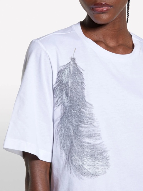 Женская бежевая футболка Sisley артикул 3I1XL106R 912 25P Фото ракурс 3 - Женская бежевая футболка Sisley артикул 3I1XL106R 912 25P