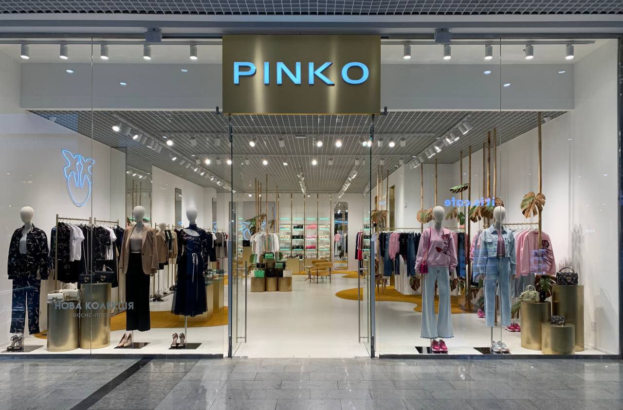 Фото вхідної групи магазину PINKO, ТРЦ "Ocean Plaza" - Київ, вул. Антоновича, 176