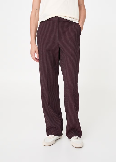 Фото ракурс 1 - Жіночі бордові брюки Mango артикул 17874786 78 1 season