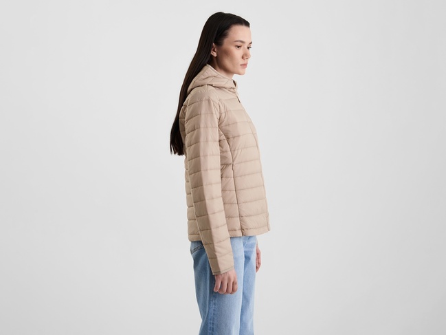 Женская бежевая куртка Benetton артикул 2TWDDN07O 2B1 25P Фото ракурс 6 - Женская бежевая куртка Benetton артикул 2TWDDN07O 2B1 25P