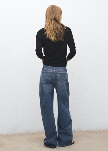 Фото ракурс 2 - Жіночий чорний джемпер Mango артикул 17064779 99 1 season