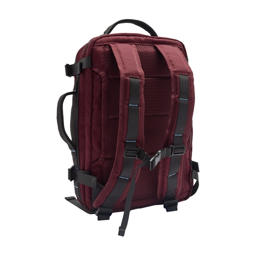 Фото ракурс 2 - Жіночий бордовий рюкзак Parfois артикул 237176 _BU FW2025
