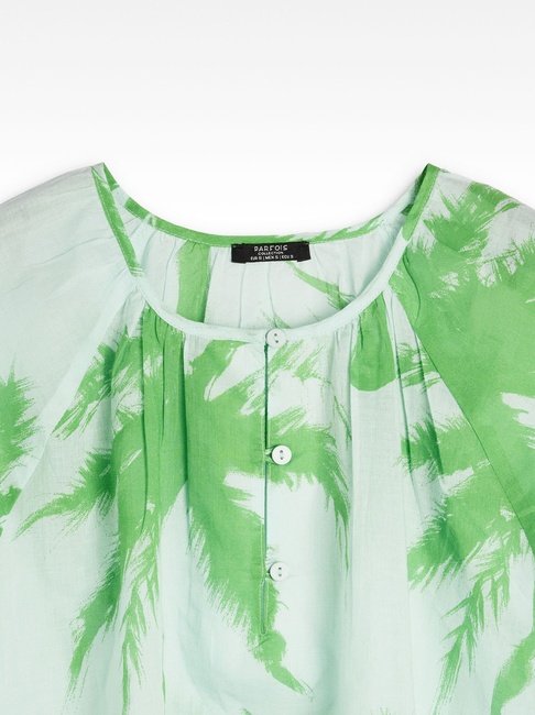 Женская зеленая рубашка Parfois артикул 234748 _BL FW2025 Фото ракурс 5 - Женская зеленая рубашка Parfois артикул 234748 _BL FW2025