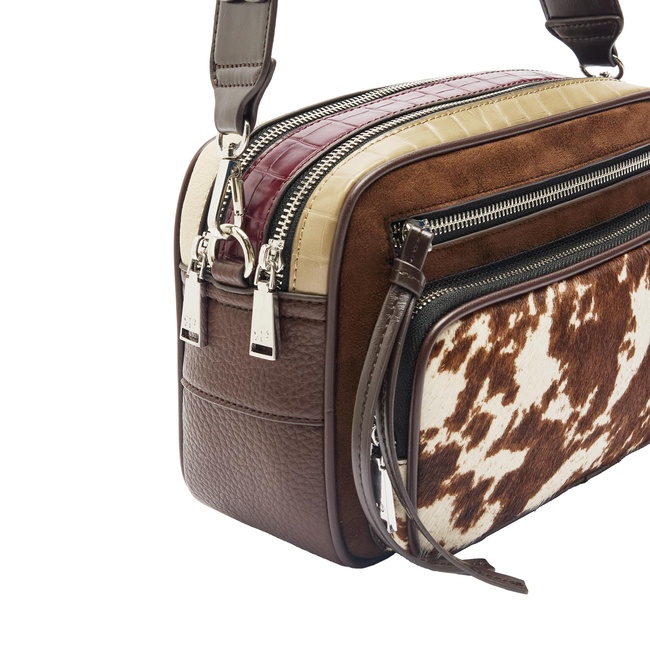 Женская коричневая сумка Parfois артикул 238760 _BK FW2025 Фото ракурс 3 - Женская коричневая сумка Parfois артикул 238760 _BK FW2025