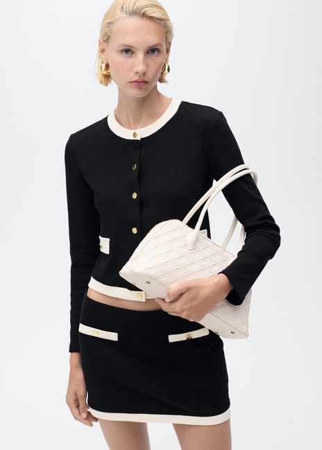 Женский черный кардиган Mango артикул 17064082 99 1 season Фото ракурс 1 - Женский черный кардиган Mango артикул 17064082 99 1 season