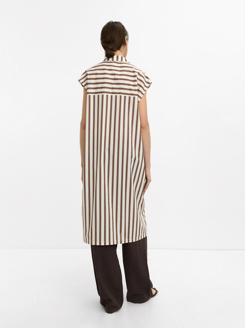 Фото ракурс 2 - Женское белое платье Parfois артикул 232411 _BM SS2025