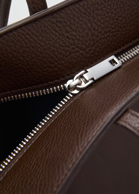 Женская коричневая сумка Mango артикул 17081146 32 1 season Фото ракурс 5 - Женская коричневая сумка Mango артикул 17081146 32 1 season