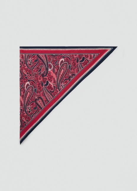 Женский красный шарф Mango артикул 17004097 70 1 season Фото ракурс 3 - Женский красный шарф Mango артикул 17004097 70 1 season