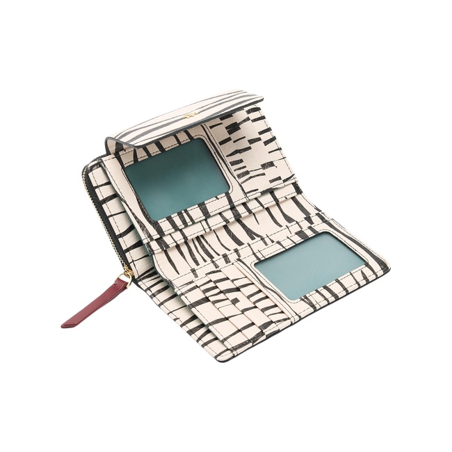 Жіночий молочний гаманець Parfois артикул 241245 _BM FW2025 Фото ракурс 4 - Жіночий молочний гаманець Parfois артикул 241245 _BM FW2025