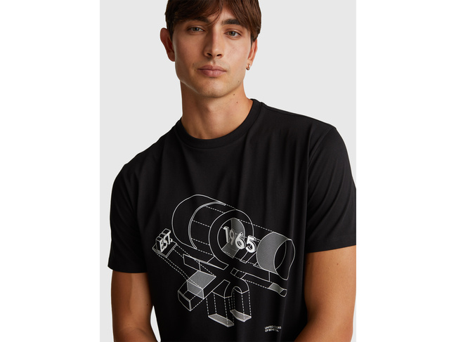 Фото ракурс 3 - Чоловіча чорна футболка Benetton артикул 3I1XU1096 926 25A