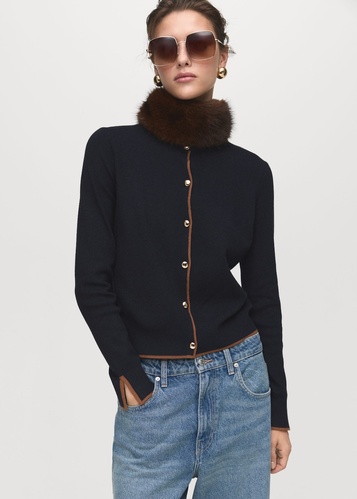 Фото ракурс 1 - Жіночий синій кардиган Mango артикул 17045809 56 1 season