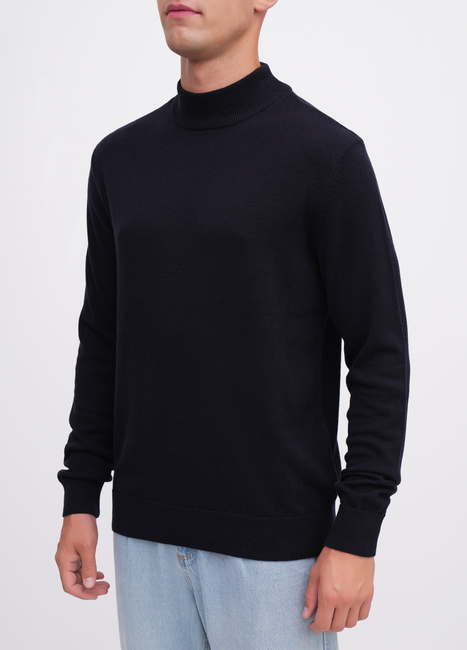 Мужской синий свитер EQUILIBRI артикул M342 004 000 NAVY BLUE FW2025 Фото ракурс 3 - Мужской синий свитер EQUILIBRI артикул M342 004 000 NAVY BLUE FW2025