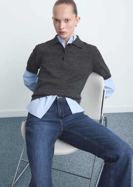 Жіночі сині джинси Mango артикул 27021193 TO 2 season Фото ракурс 4 - Жіночі сині джинси Mango артикул 27021193 TO 2 season