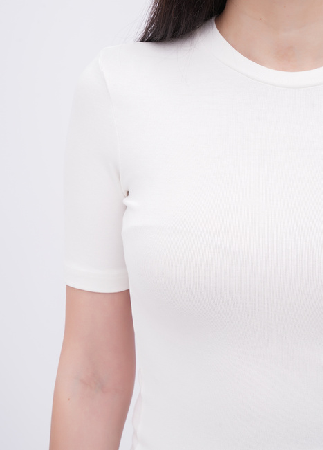 Женская белая футболка EQUILIBRI артикул W213 105 000 White FW2025 Фото ракурс 4 - Женская белая футболка EQUILIBRI артикул W213 105 000 White FW2025