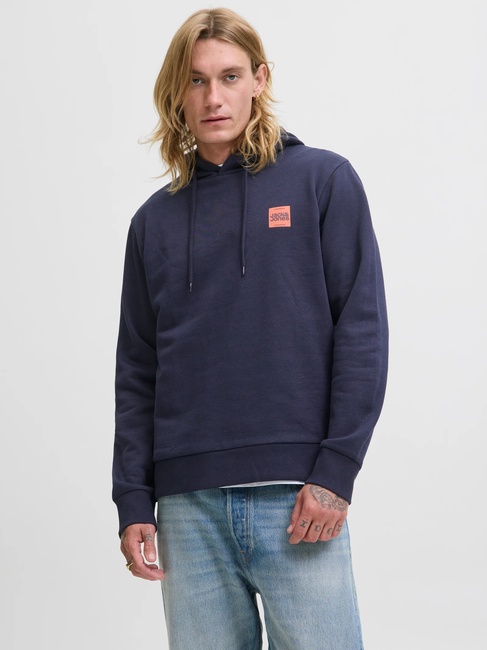 Мужское синее худи Jack & Jones артикул 12279261 Sky Captain FW2025 Фото ракурс 1 - Мужское синее худи Jack & Jones артикул 12279261 Sky Captain FW2025