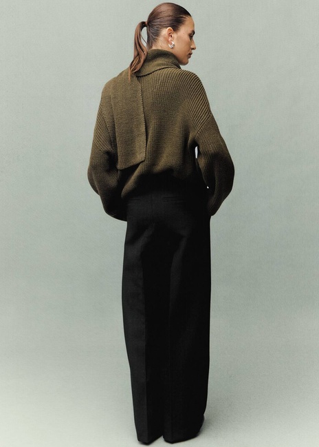 Жіночі чорні брюки Mango артикул 17066002 99 1 season Фото ракурс 2 - Жіночі чорні брюки Mango артикул 17066002 99 1 season