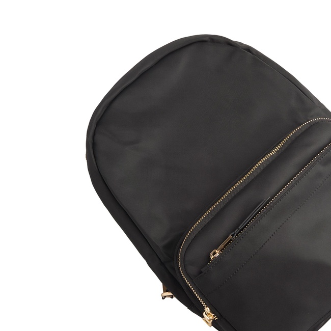 Женский черный рюкзак Parfois артикул 226768 _BK FW2025 Фото ракурс 3 - Женский черный рюкзак Parfois артикул 226768 _BK FW2025