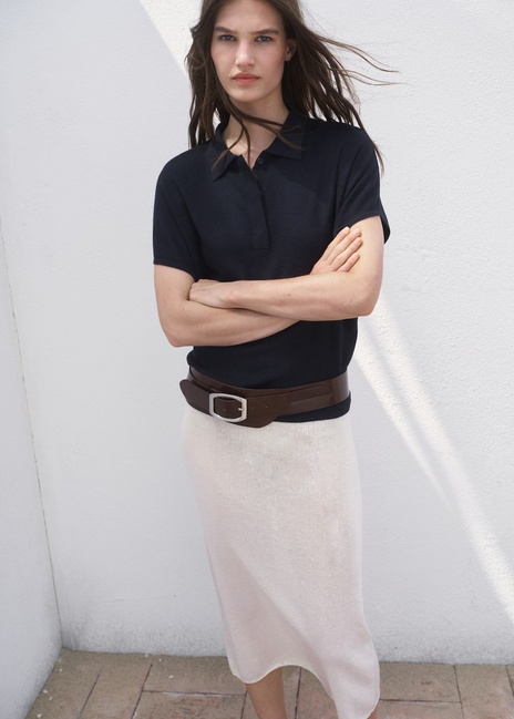 Жіночий синій джемпер Mango артикул 17014105 56 1 season Фото ракурс 1 - Жіночий синій джемпер Mango артикул 17014105 56 1 season