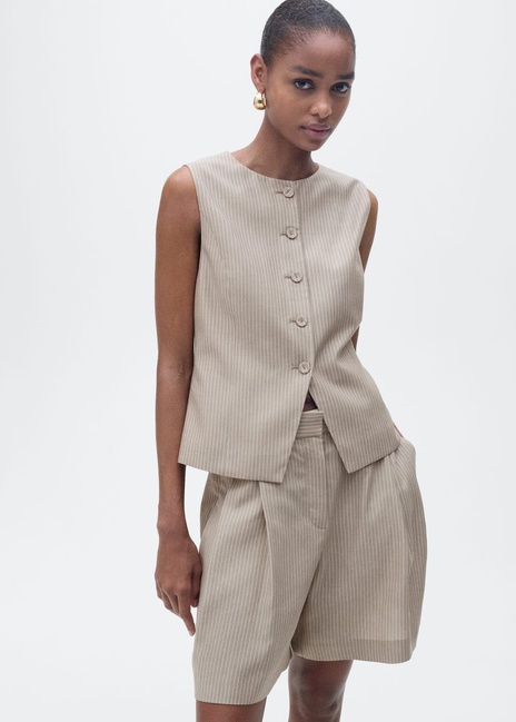 Жіночі коричневі шорти Mango артикул 87087186 35 8 season Фото ракурс 4 - Жіночі коричневі шорти Mango артикул 87087186 35 8 season