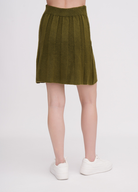 Фото ракурс 2 - Жіноча зелена спiдниця EQUILIBRI артикул NW391001 200 Green FW2025