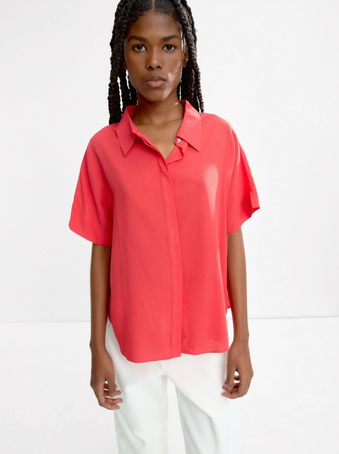 Жіноча коралова блузка Parfois артикул 231500 _CL FW2025 Фото ракурс 1 - Жіноча коралова блузка Parfois артикул 231500 _CL FW2025