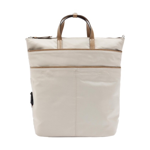 Фото ракурс 1 - Жіночий молочний рюкзак Parfois артикул 236810 _EC FW2025