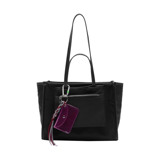 Жіноча чорна сумка Parfois артикул 231422 _BK SS2025 Фото ракурс 2 - Жіноча чорна сумка Parfois артикул 231422 _BK SS2025