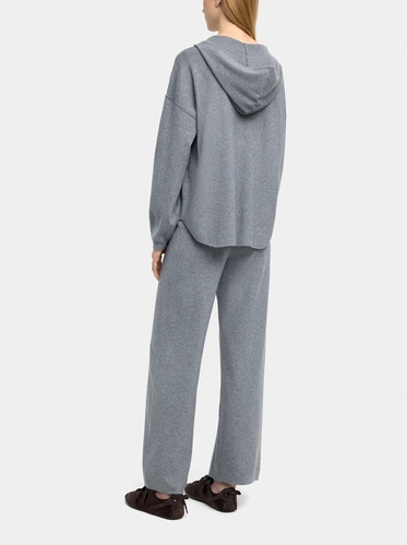 Фото ракурс 2 - Жіночий сірий светр Parfois артикул 238088 _GY FW2025