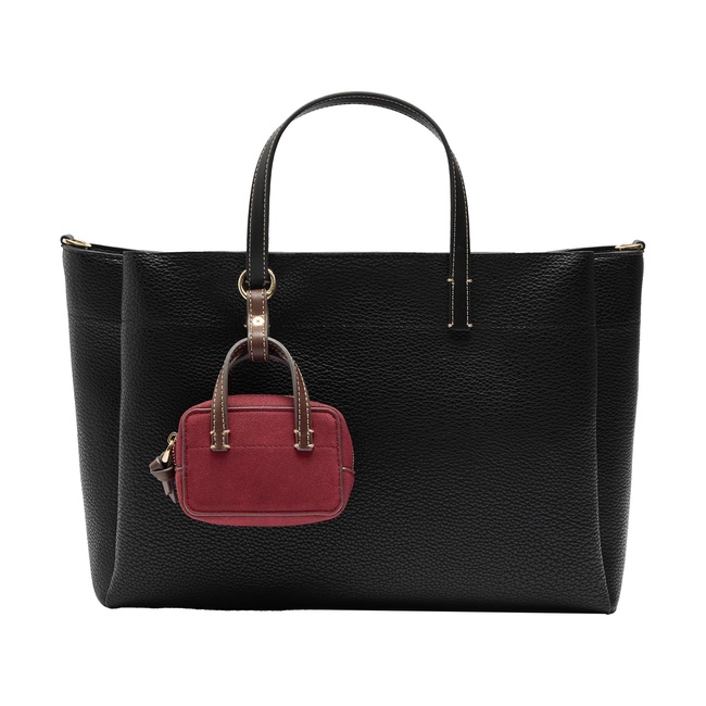 Женская черная сумка Parfois артикул 237158 _BK FW2025 Фото ракурс 1 - Женская черная сумка Parfois артикул 237158 _BK FW2025