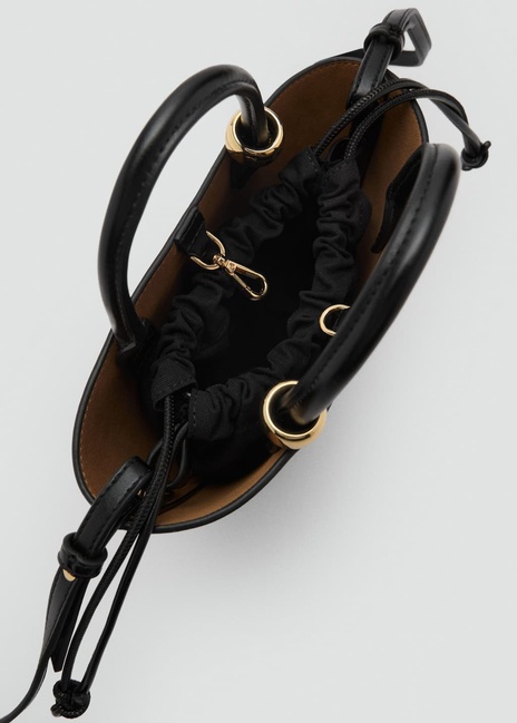 Фото ракурс 4 - Жіноча чорна сумка Mango артикул 87024809 99 8 season