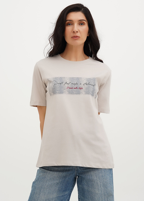 Женская серая футболка EQUILIBRI артикул W213 089 000 Grey SS2025 Фото ракурс 1 - Женская серая футболка EQUILIBRI артикул W213 089 000 Grey SS2025