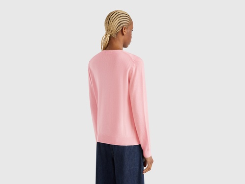 Фото ракурс 2 - Жіночий рожевий светр Benetton артикул 1002D1K01 04U 25A