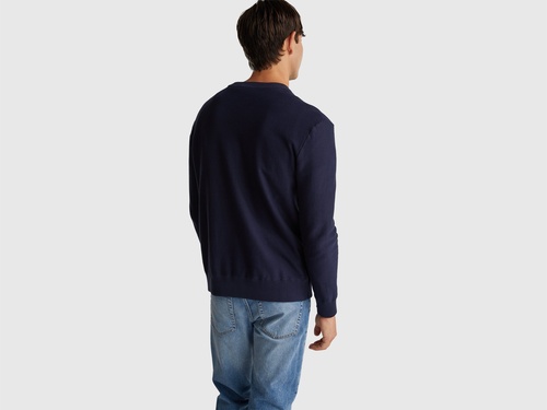 Фото ракурс 2 - Мужской синий свитер Benetton артикул 1V4KU10AF 016 25A