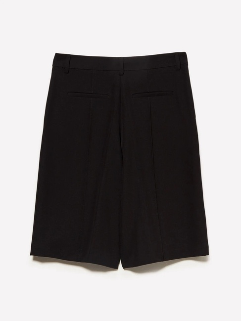 Жіночі чорні шорти Sisley артикул 4KVXL901R 100 25A Фото ракурс 6 - Жіночі чорні шорти Sisley артикул 4KVXL901R 100 25A