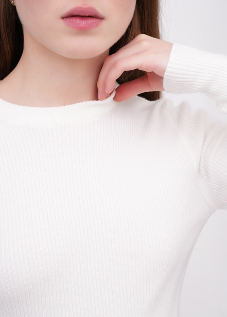 Жіночий молочний лонгслів EQUILIBRI артикул W315 011 000 MILK FW2025 Фото ракурс 4 - Жіночий молочний лонгслів EQUILIBRI артикул W315 011 000 MILK FW2025