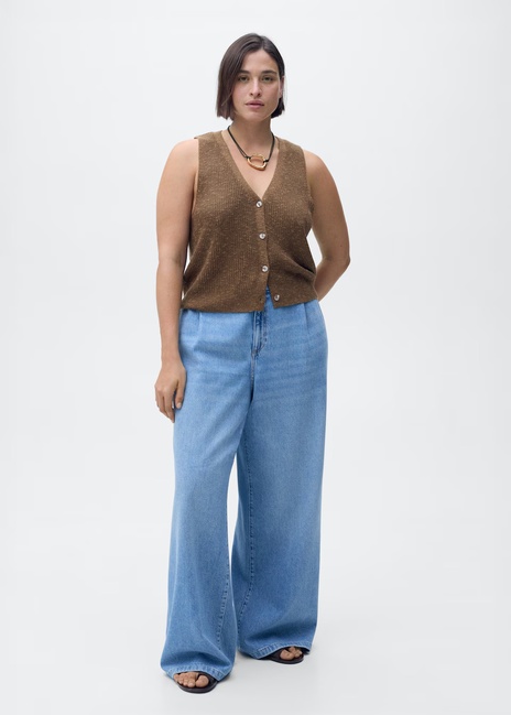 Фото ракурс 4 - Женские синие джинсы Mango артикул 17001231 TM 1 season