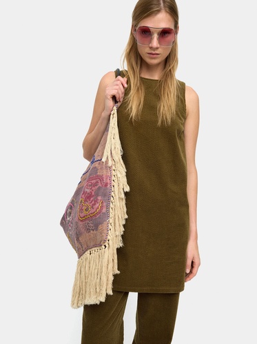 Фото ракурс 1 - Жіноча зелена сукня Parfois артикул 240024 _KK FW2025